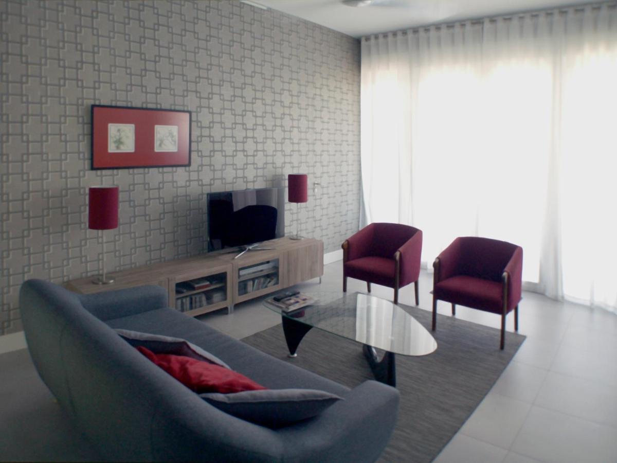 Atocha Museos Apartment Madrid Bagian luar foto